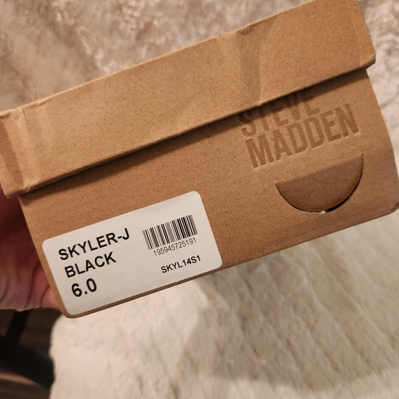Steve Madden Skylar size 6 black - Picture 3 of 4
